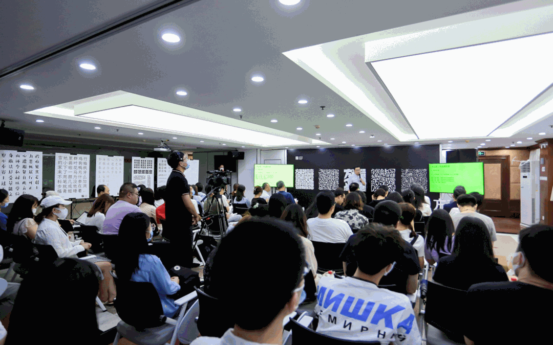 動圖1.gif 動圖1.gif